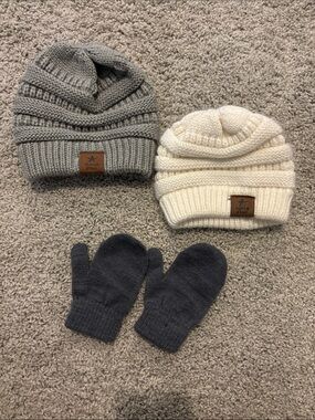 Baby Knit Beanie and Mittens Set - Gray & Cream